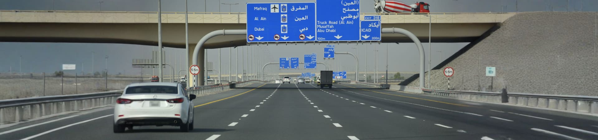 Airport Transfers From Dubai To Abu Dhabi