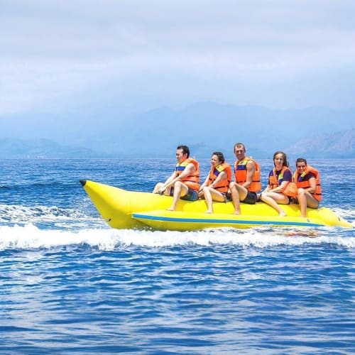 https://d1i3enf1i5tb1f.cloudfront.net/Tour-Images/Final/Banana-Boat-Ride-In-Dubai-509457/1760424526292_S.jpg
