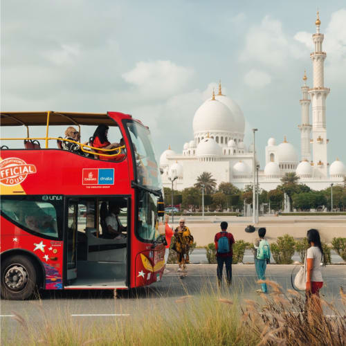 https://d1i3enf1i5tb1f.cloudfront.net/Tour-Images/Final/City-Sightseeing-Tour-Abu-Dhabi-510067/1769090165816_S.jpg