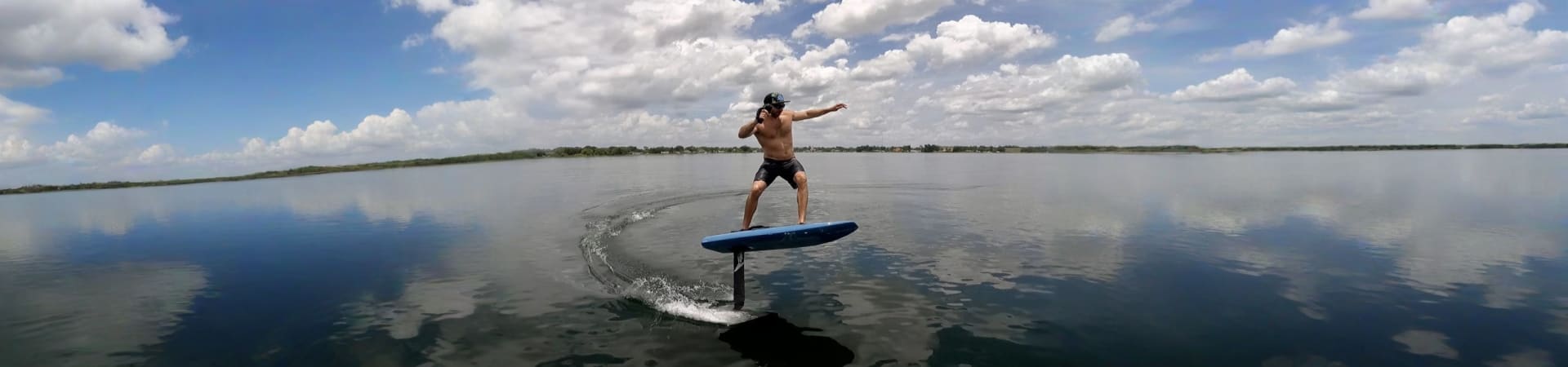 stand-up-show-e-foil