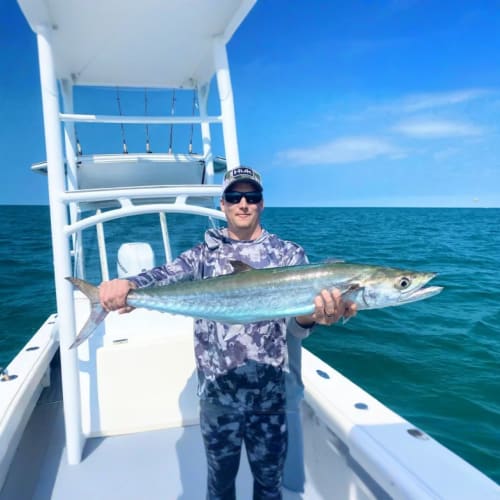 https://d1i3enf1i5tb1f.cloudfront.net/Tour-Images/Final/Fishing-Tour-Dubai-509771/1759304111238_S.jpg