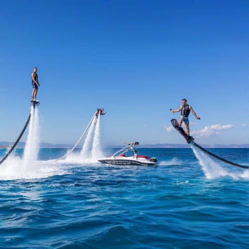 https://d1i3enf1i5tb1f.cloudfront.net/Tour-Images/Final/Fly-Board-Dubai-30min-510224/1771502484454_S.jpg