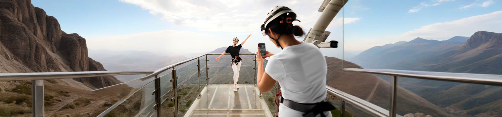 Jebel Jais Zipline From Dubai