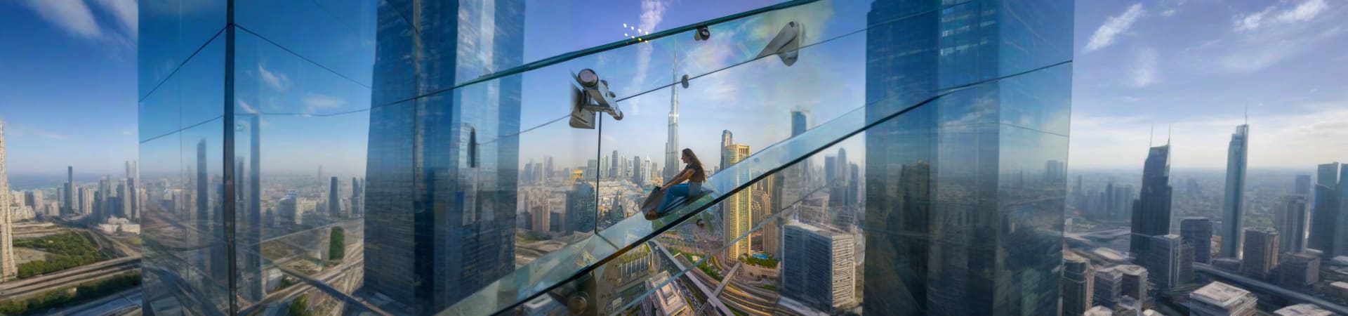 sky-view-dubai-glass-slide