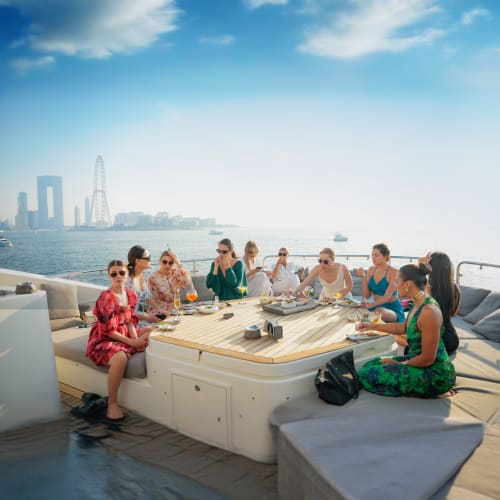 https://d1i3enf1i5tb1f.cloudfront.net/Tour-Images/Final/Sunseeker-Superyacht-Experience-509317/1760438271572_S.jpg