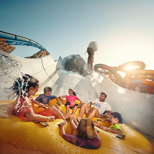 https://d1i3enf1i5tb1f.cloudfront.net/Tour-Images/Final/Yas-Water-World-from-Dubai-4973/1725276077779_S.jpg