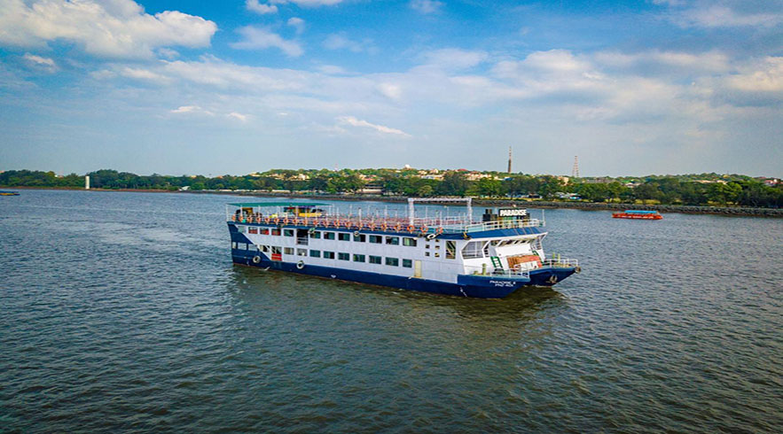 https://d1i3enf1i5tb1f.cloudfront.net/Tour-Images/false-508084/boat-cruise-on-mandovi-4.JPG