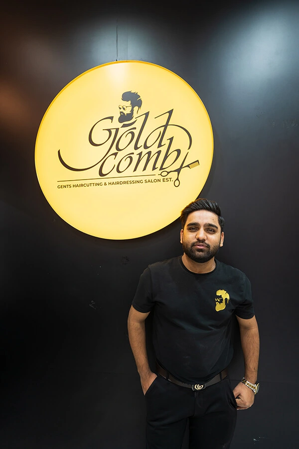 Men's Hair Salon Men's Grooming Barber Shop Dubai Gold Comb Salon