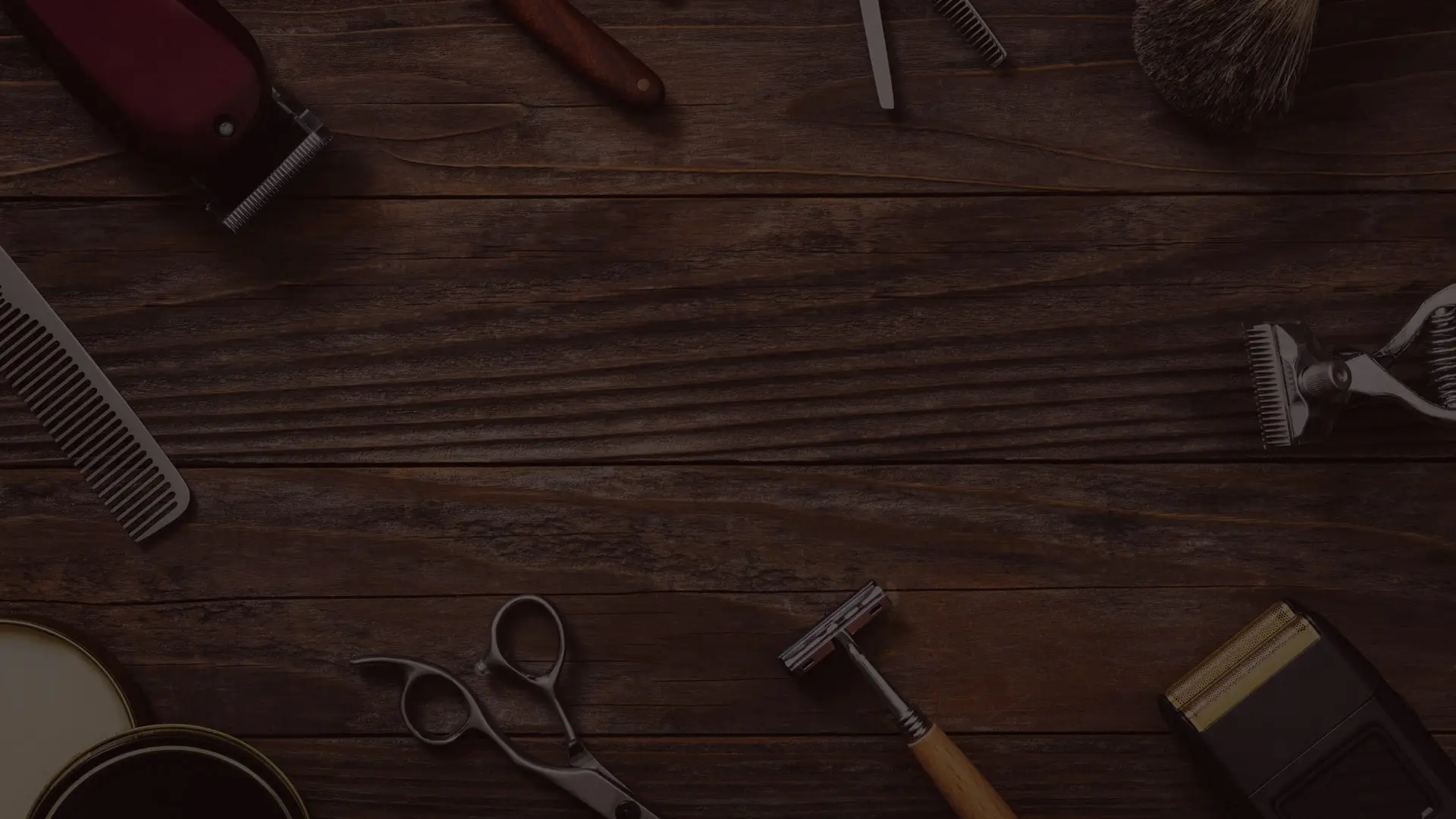 Men's Hair Salon Men's Grooming Barber Shop Dubai Gold Comb Salon